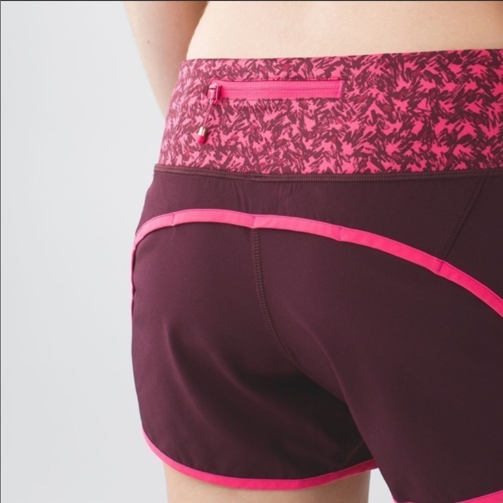 Lululemon Run Times Short Bordeaux Mountain Peaks - Picture 8 of 10